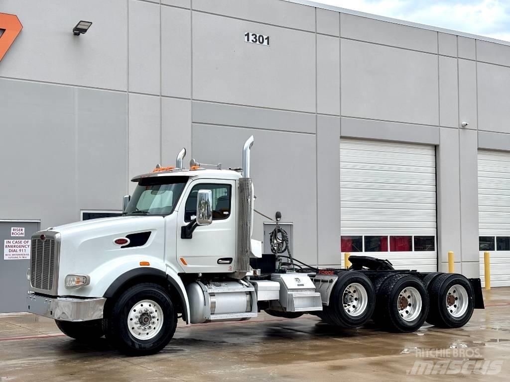 Peterbilt 567 Trekkers