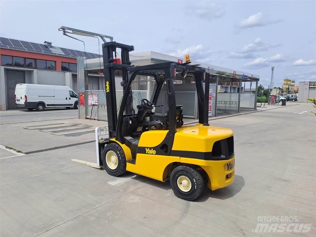 Yale GDP35VX Diesel heftrucks