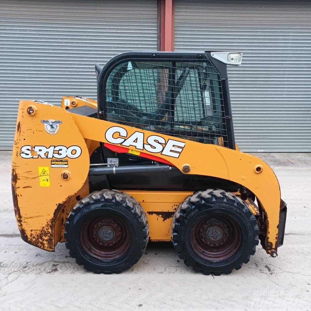 CASE SR 130 Schrankladers