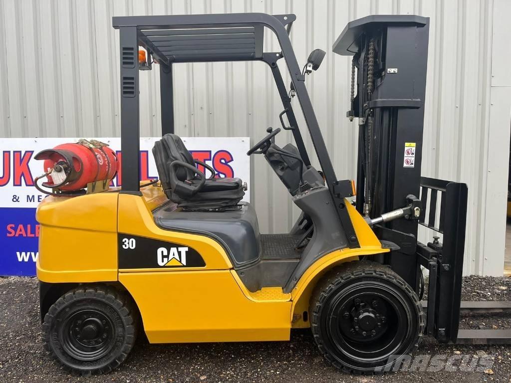 CAT GP30NT LPG heftrucks