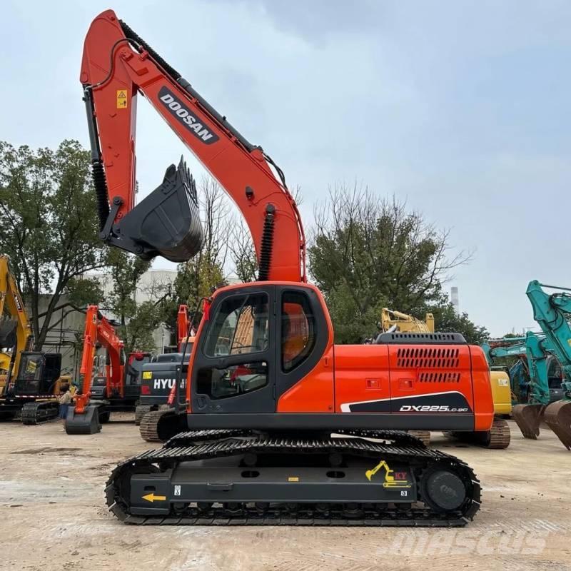 Doosan DX225-9C Rupsgraafmachines