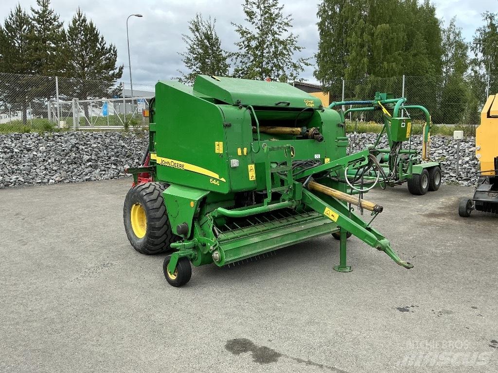 John Deere 644 Ronde-balenpersen