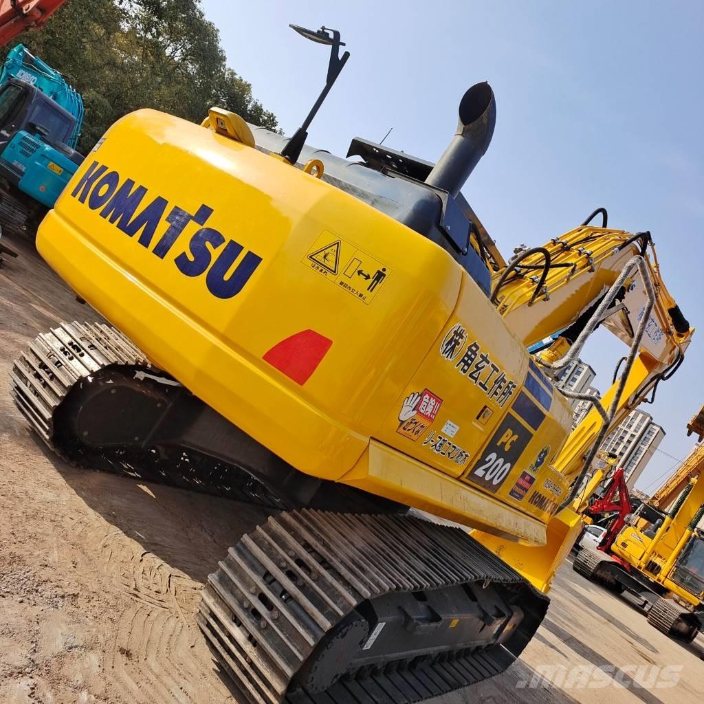 Komatsu PC 200-8 Rupsgraafmachines