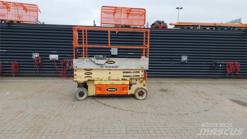 JLG 2030ES Schaarhoogwerkers