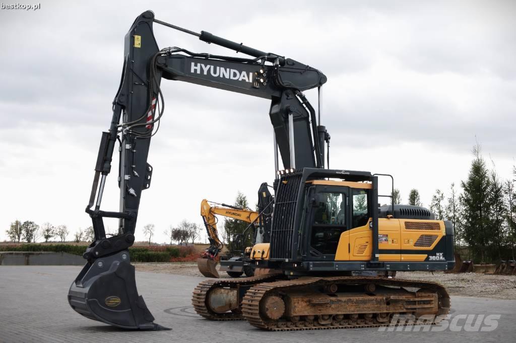 Hyundai HX 300 AL Rupsgraafmachines
