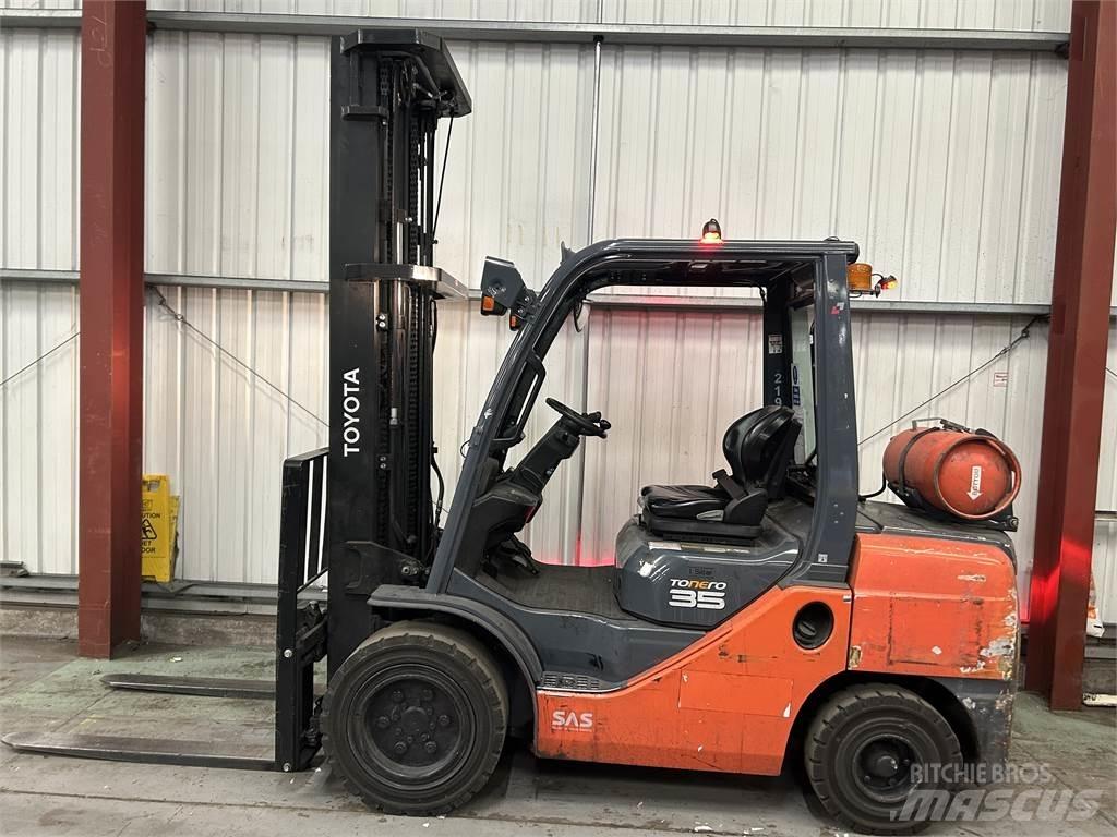 Toyota 02-8FGJF35 LPG heftrucks