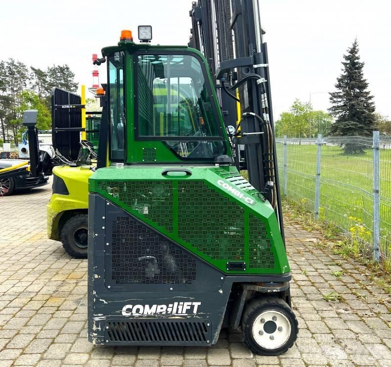 Combilift CB 2500 Four-way truck