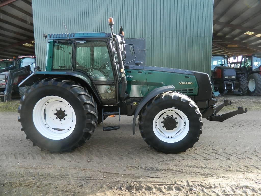Valtra 8550 Tractoren