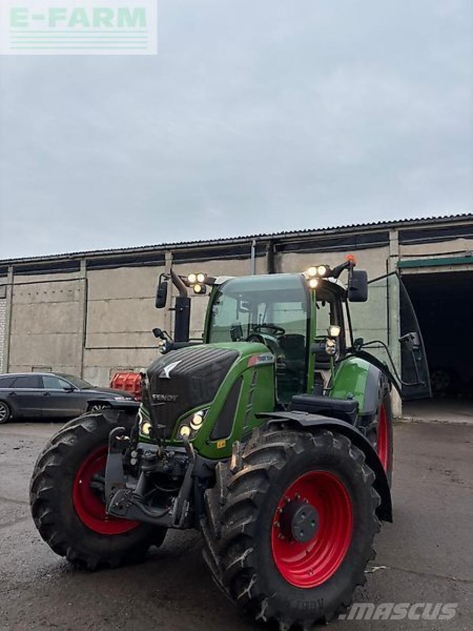 Fendt 724 vario Tractoren