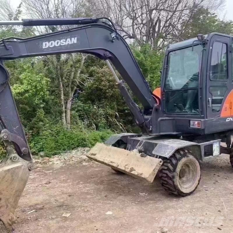 Kubota DX60w Wielgraafmachines