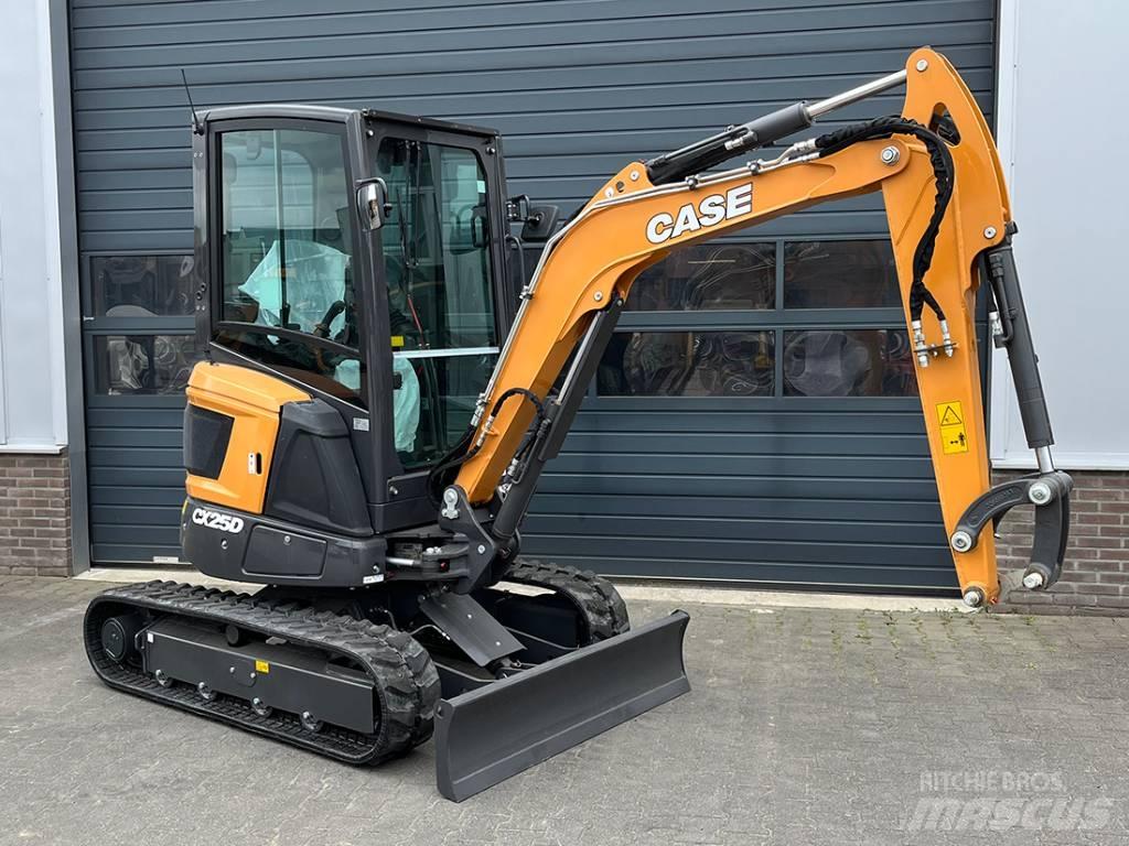 CASE CX 25 D Minigraafmachines < 7t