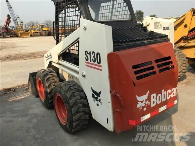 Bobcat S 130 Schrankladers