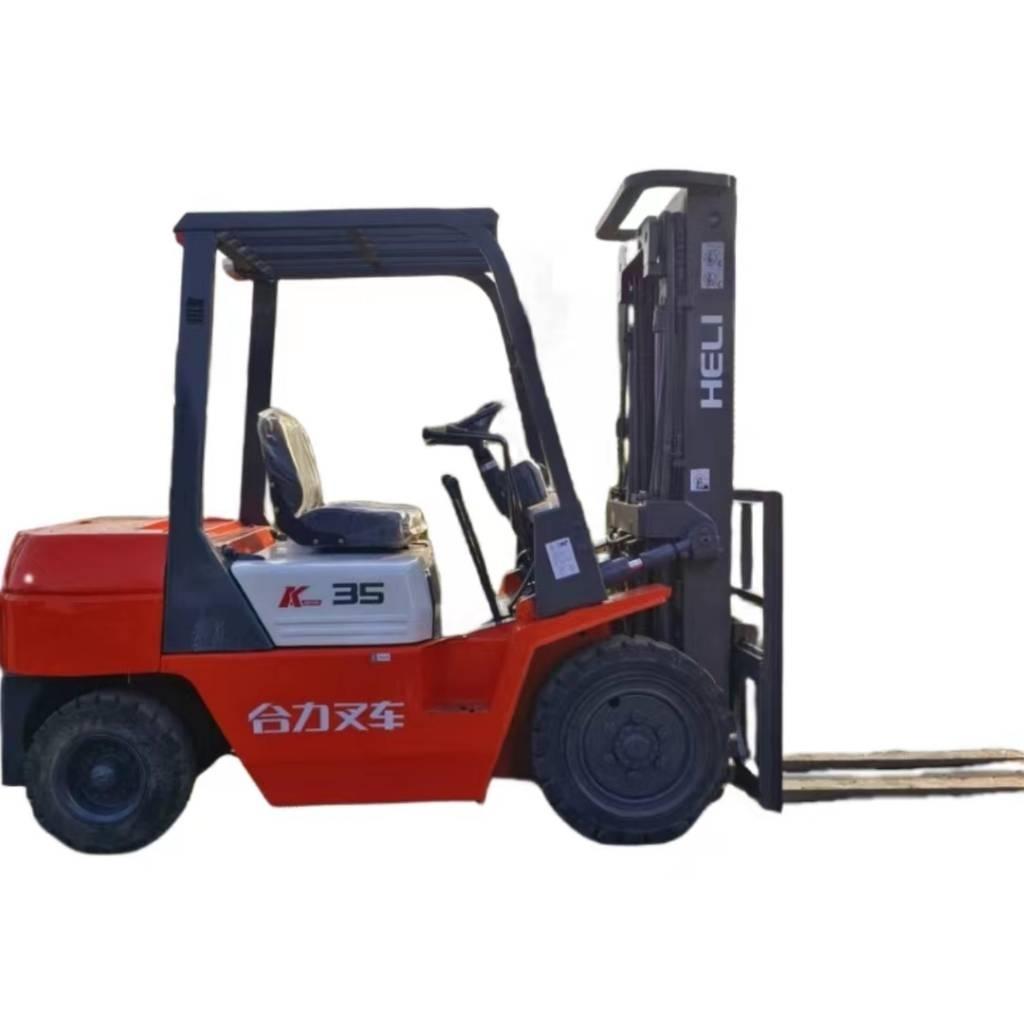 Heli FD 35 Diesel heftrucks