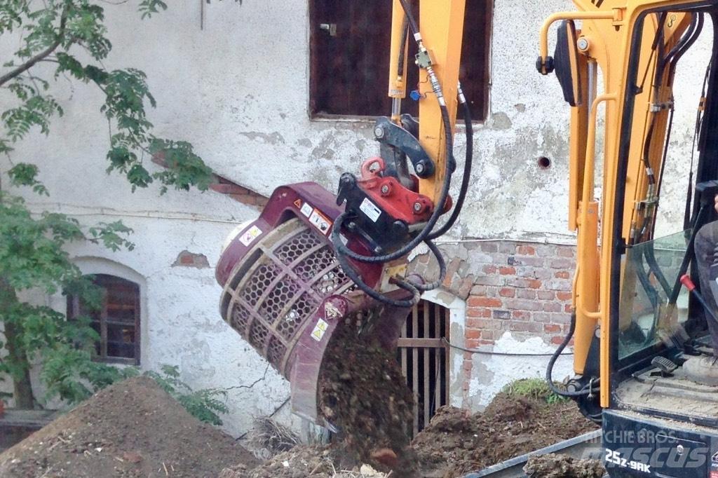 Hydraram HSB 300 Mobiele zeefinstallaties