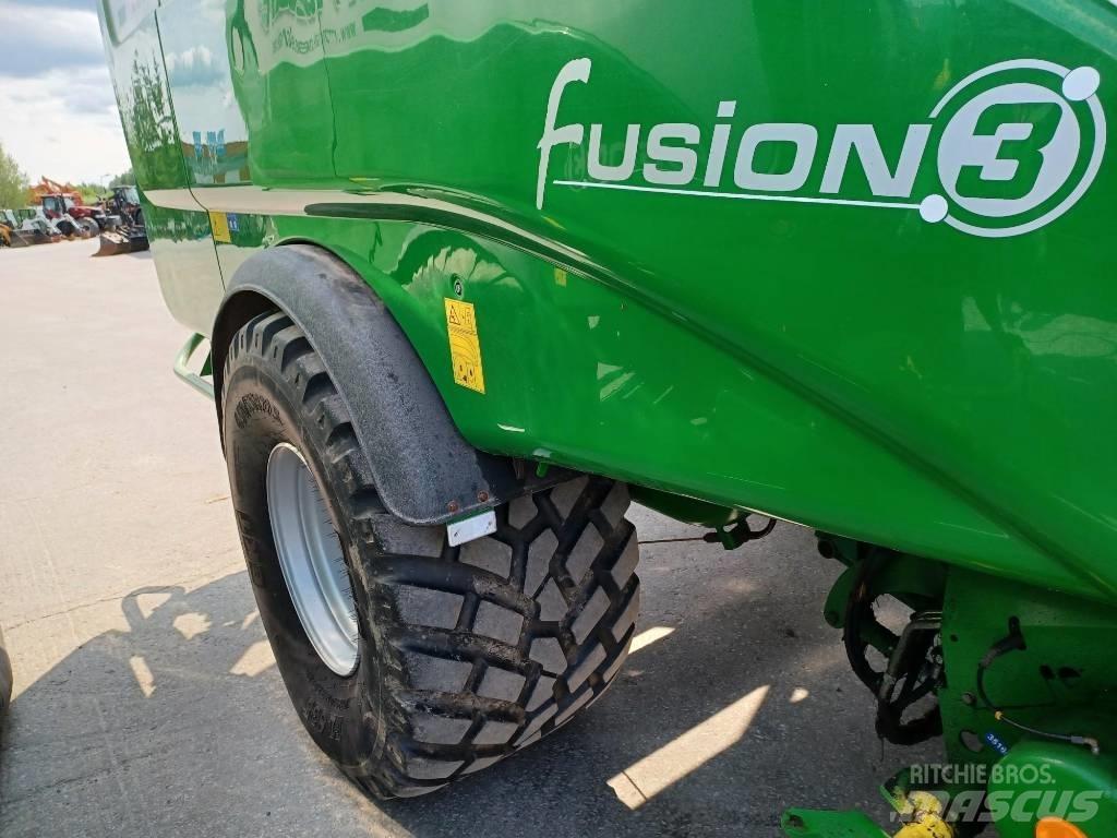 McHale Fusion 3 Ronde-balenpersen