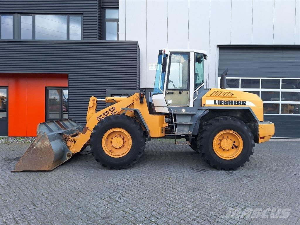 Liebherr L522 Wielladers
