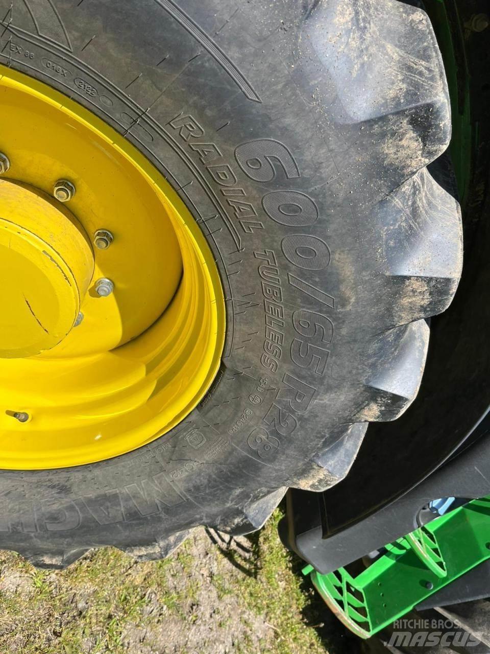 John Deere 6R 165 Tractoren
