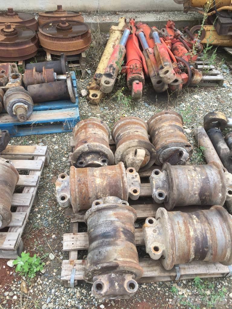 CAT  245 B Rupsgraafmachines