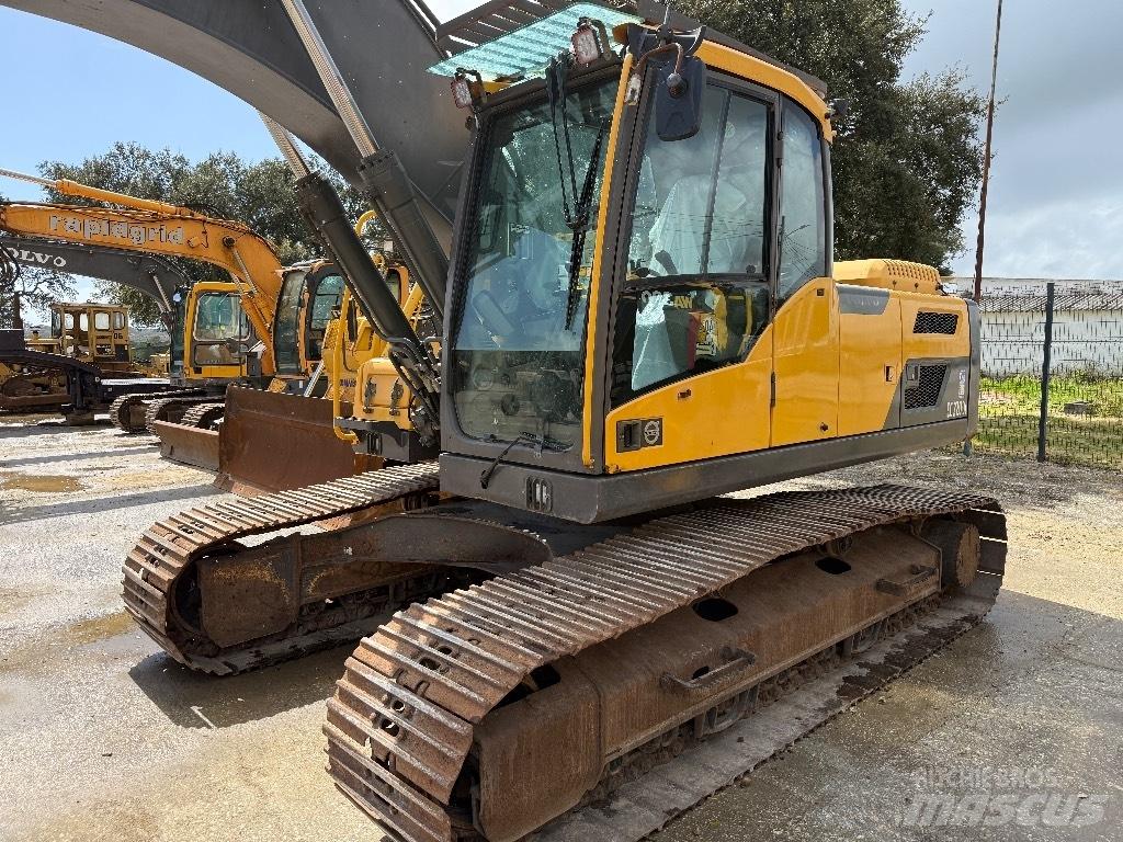 Volvo EC220D Rupsgraafmachines