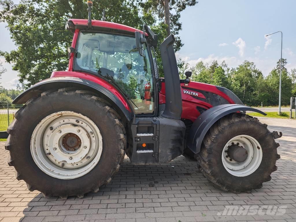 Valtra T 254 V Tractoren