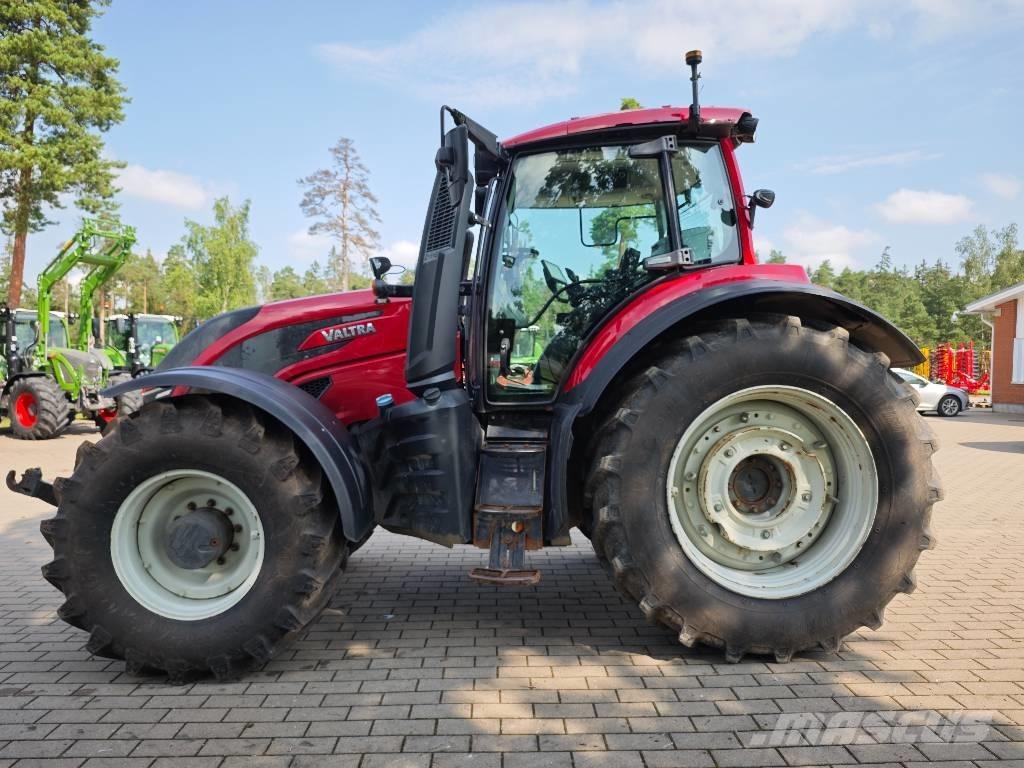 Valtra T 254 V Tractoren