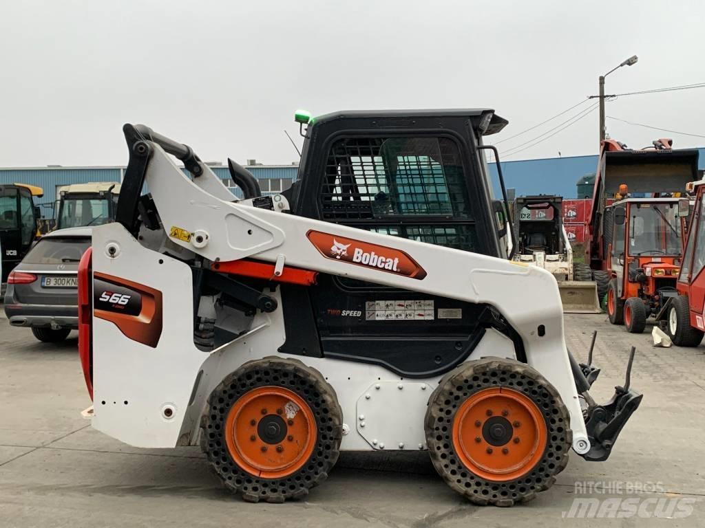 Bobcat S 66 Schrankladers