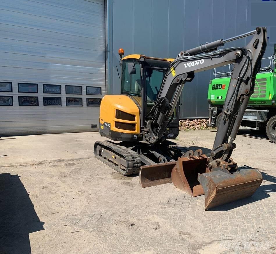 Volvo EC 35 D Minigraafmachines < 7t