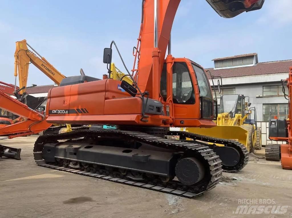 Doosan DX300LC Rupsgraafmachines