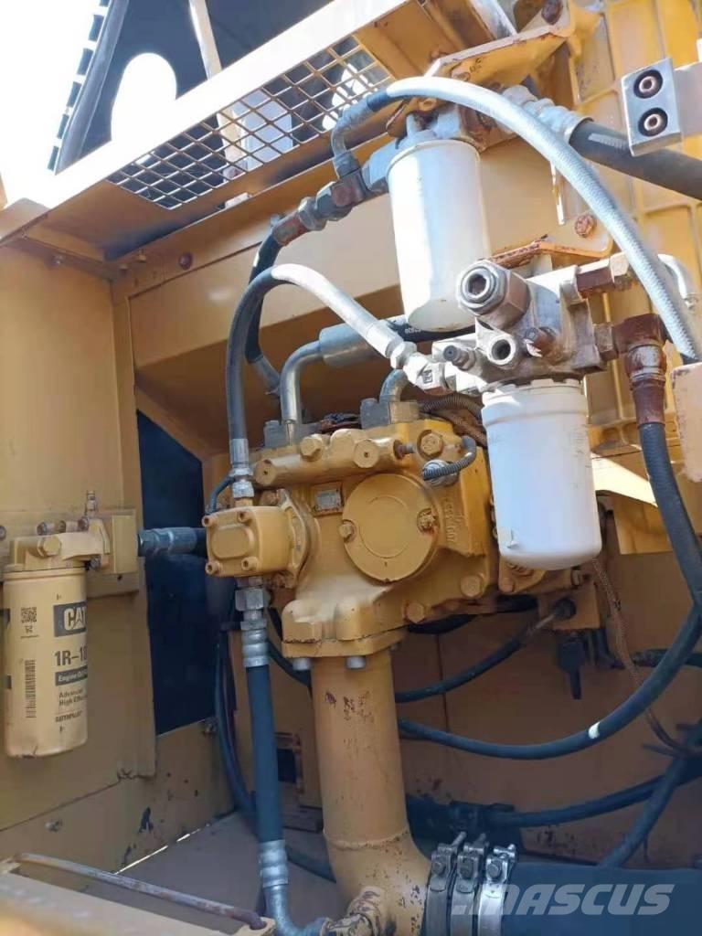CAT 329 D L Rupsgraafmachines