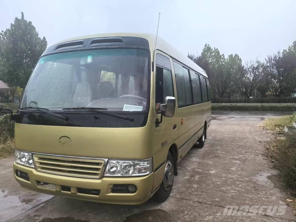 Toyota Coaster Intercitybussen