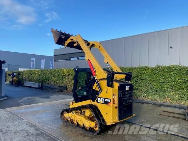 CAT 259 D Schrankladers