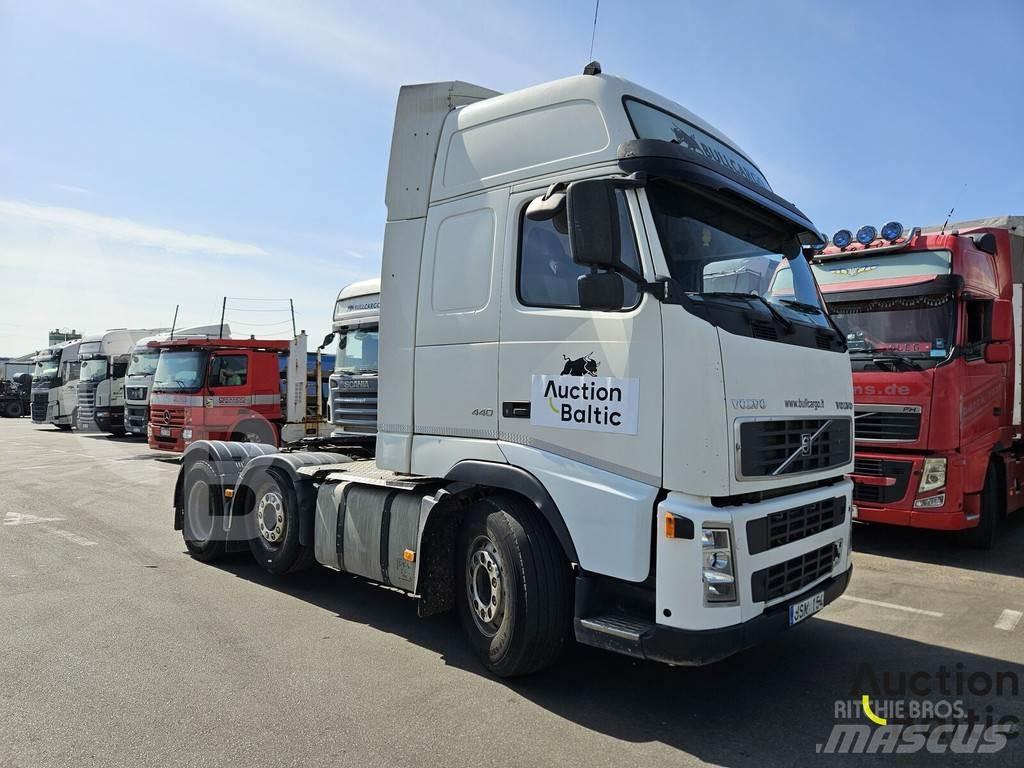 Volvo FH440 Trekkers