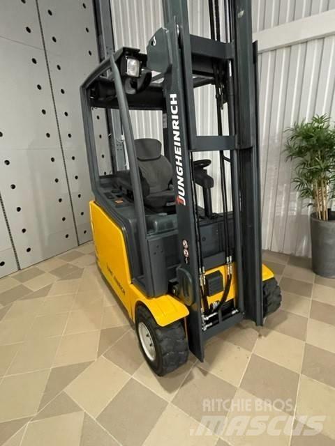 Jungheinrich EFG 218 Elektrische heftrucks