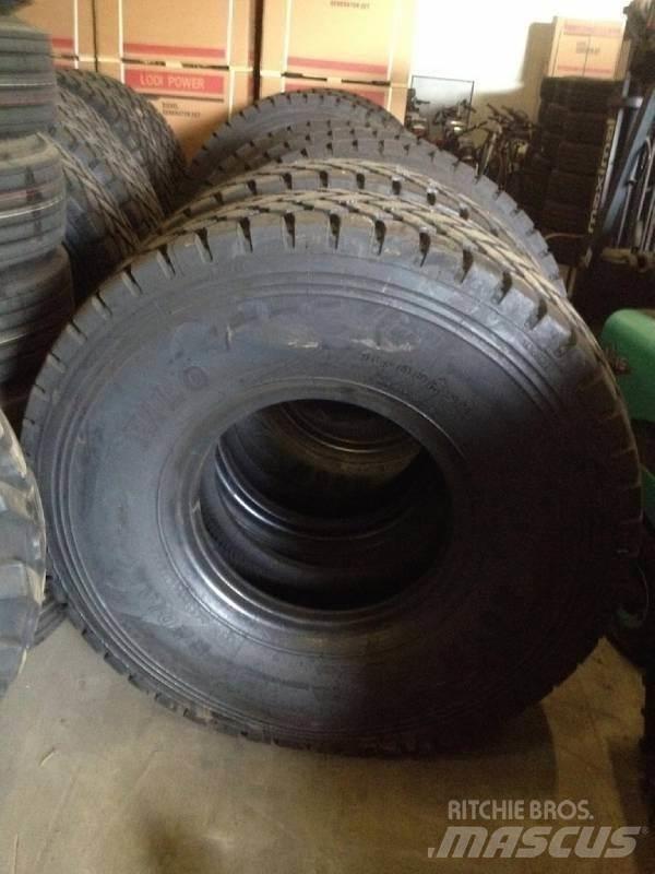 Hilo 1600R25 Banden, wielen en velgen