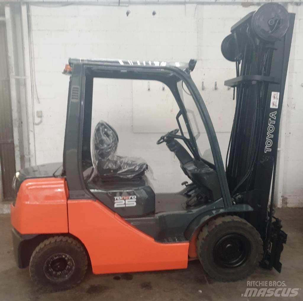 Toyota 52-8 FD 25 Diesel heftrucks