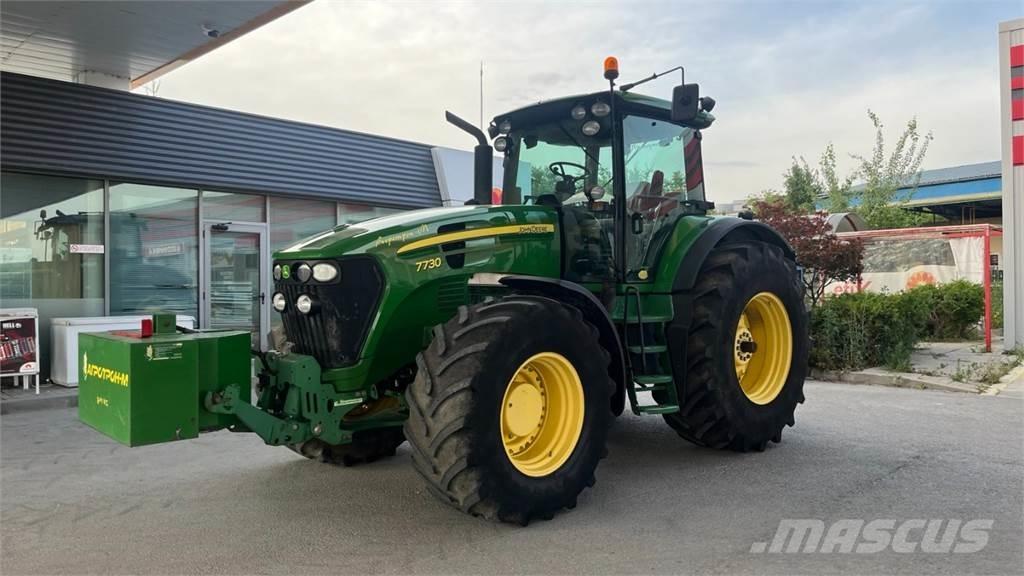 John Deere 7730 Tractoren