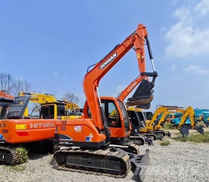 Doosan DX75-9C Midigraafmachines 7t - 12t