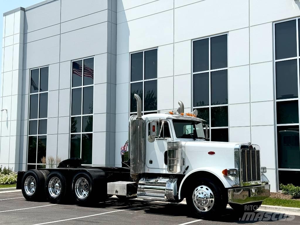 Peterbilt 379 Trekkers