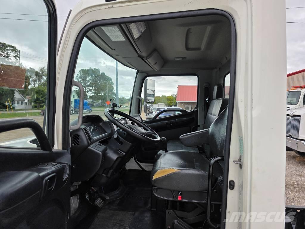 Hino 268 Chassis met cabine