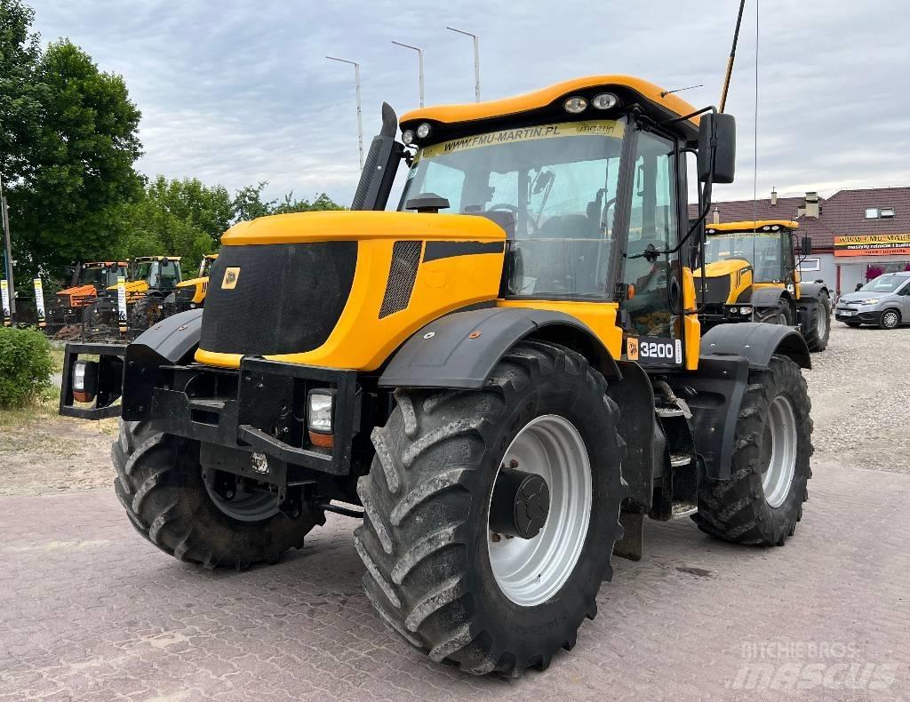 JCB Fastrac 3200 Tractoren