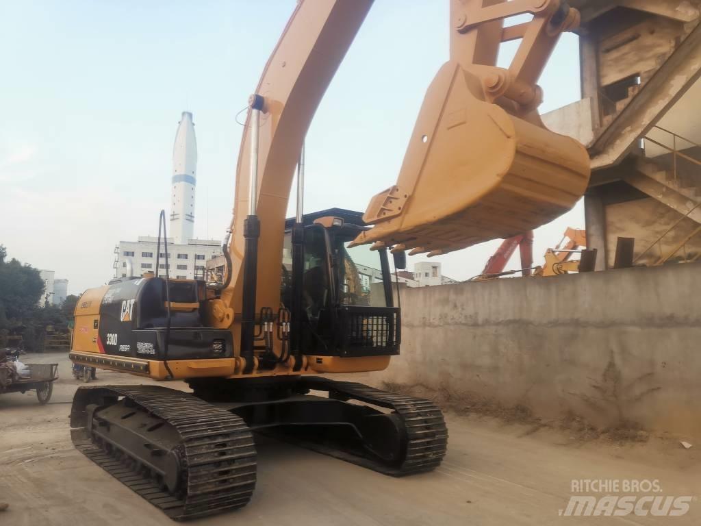 CAT 330 D Rupsgraafmachines