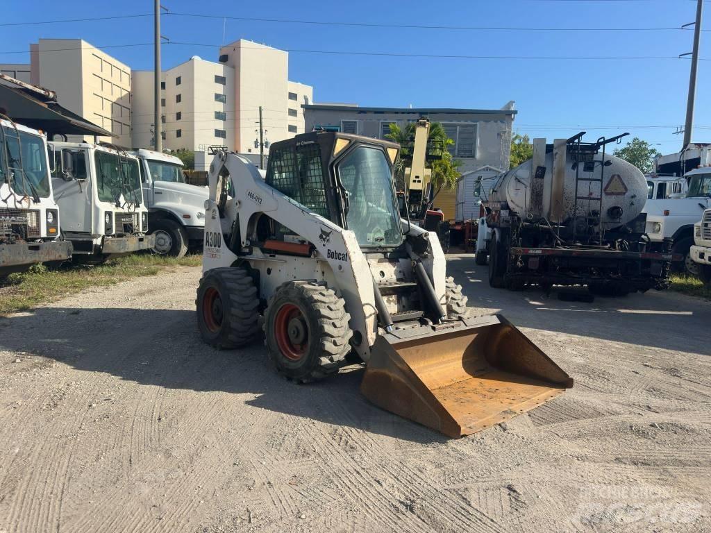 Bobcat A 300 Schrankladers