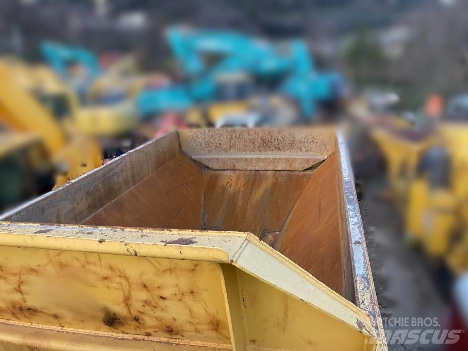 Komatsu HM 300-5E Knik dumptrucks