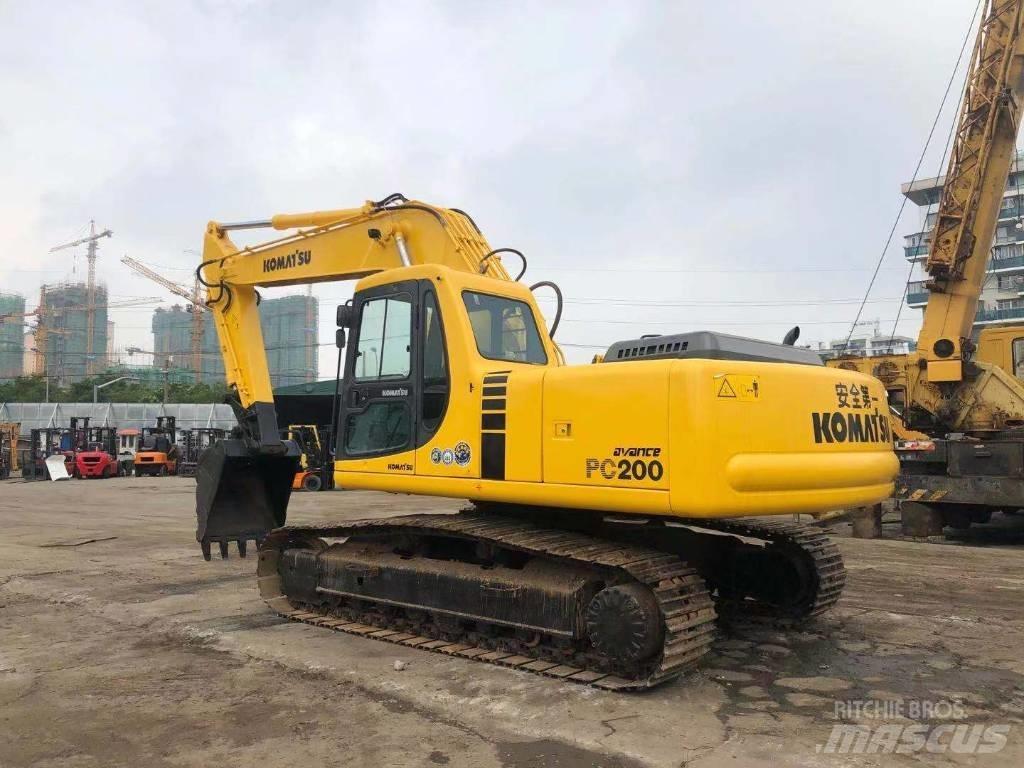 Komatsu PC 200-6 Rupsgraafmachines
