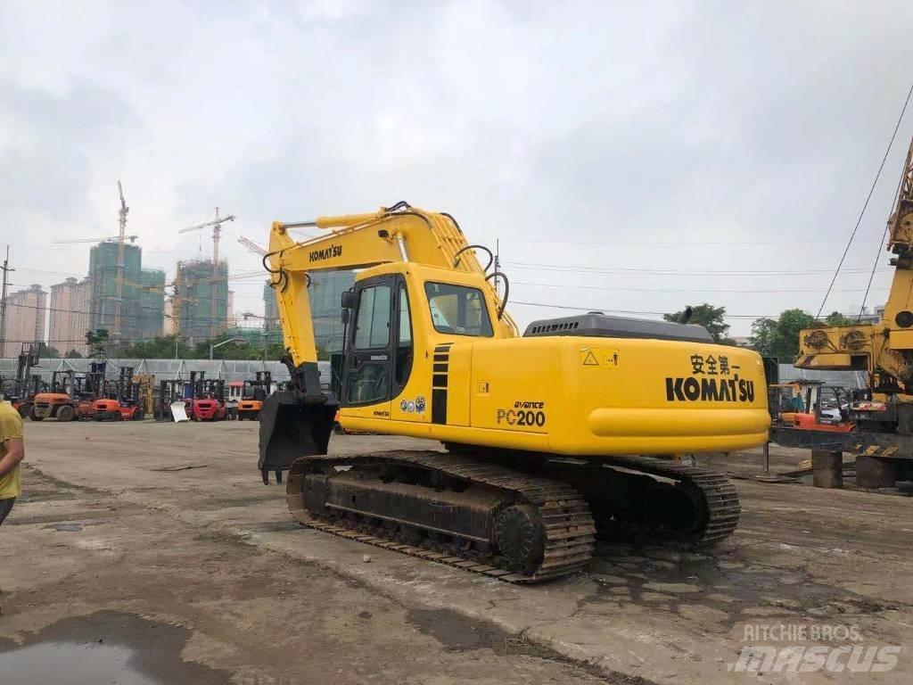 Komatsu PC 200-6 Rupsgraafmachines