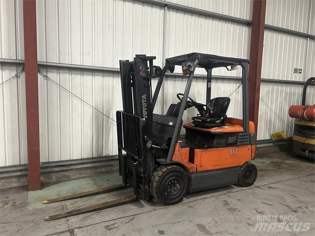Toyota 7FBMF25 Elektrische heftrucks