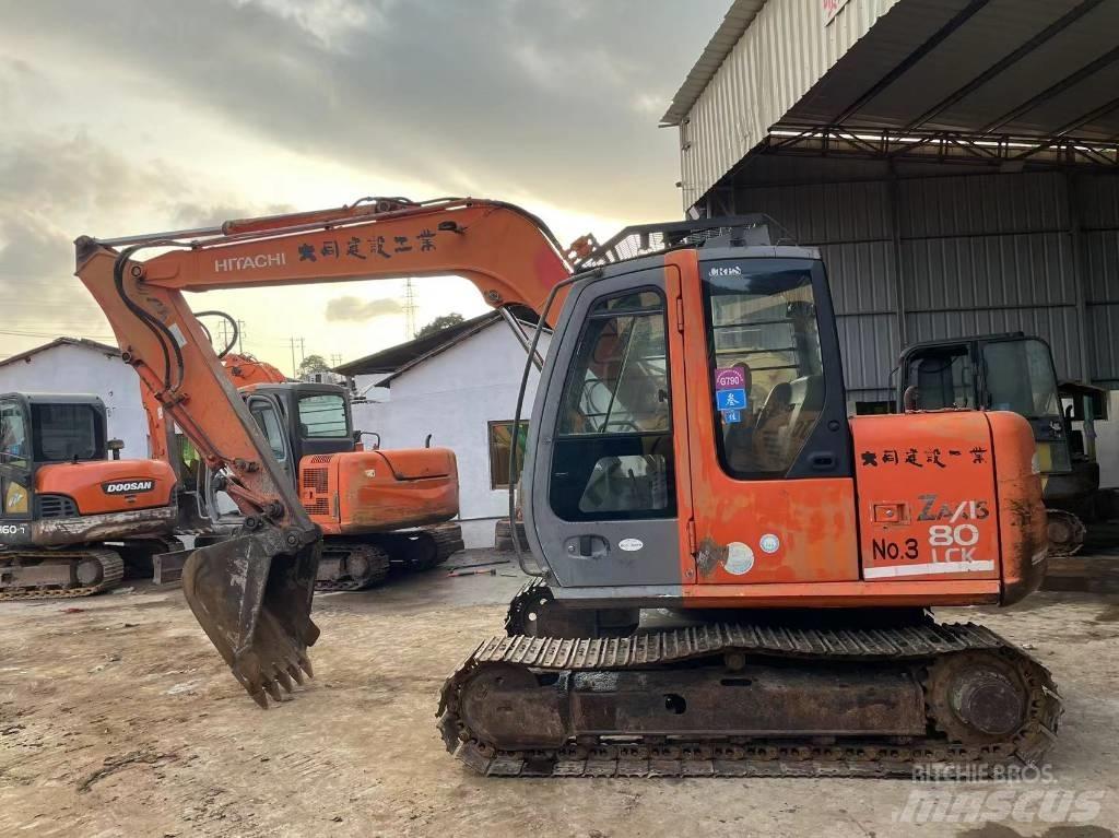 Hitachi ZX 80 Rupsgraafmachines