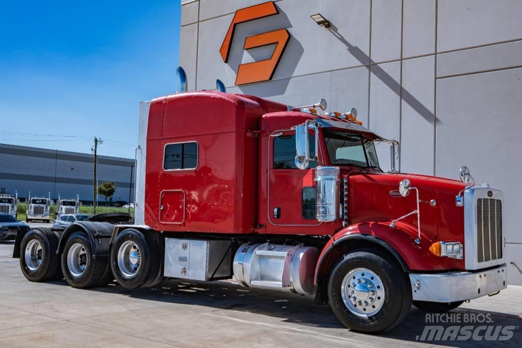 Peterbilt 379 Trekkers