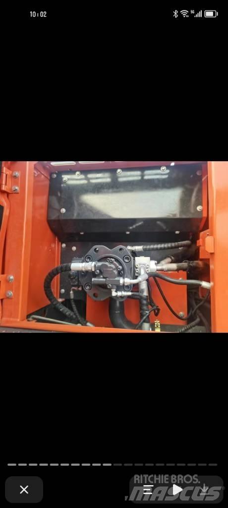 Doosan DX 220 Rupsgraafmachines