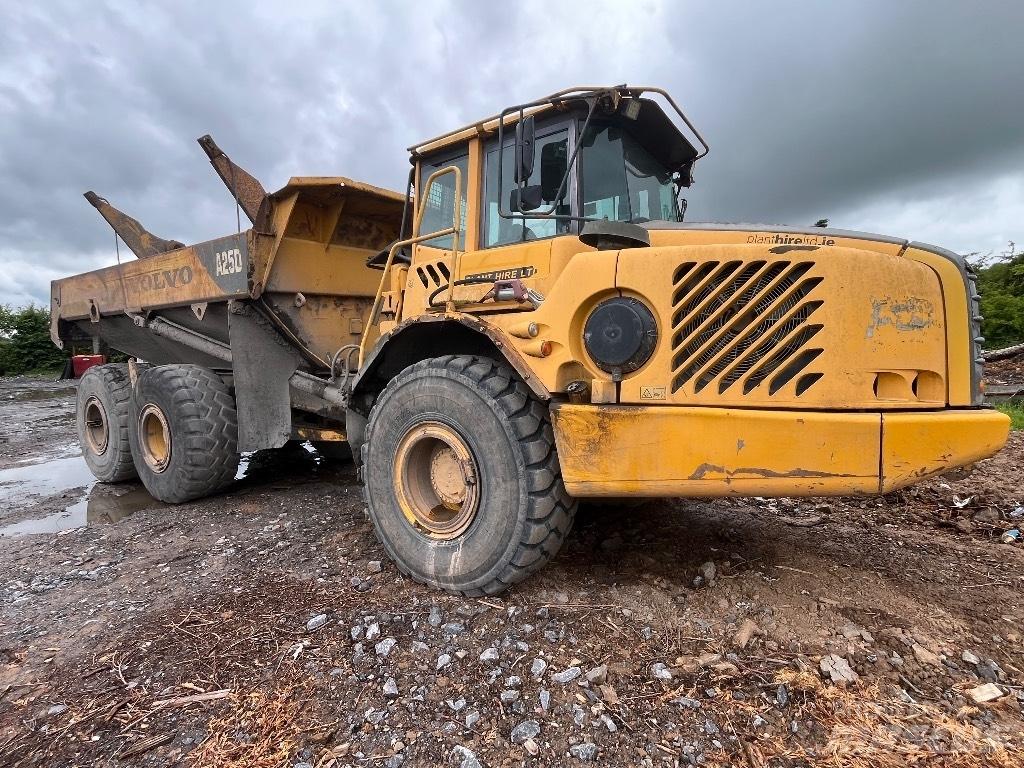 Volvo A 25 D Knik dumptrucks